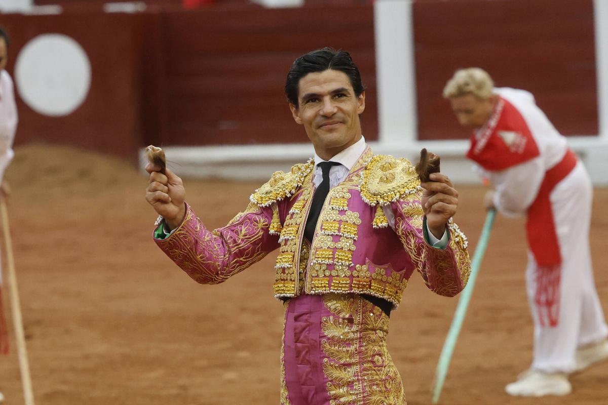 El triunfo de Morante y Pablo Aguado en Gijón, en imágenes El triunfo de Morante y Pablo Aguado en Gijón, en imágenes