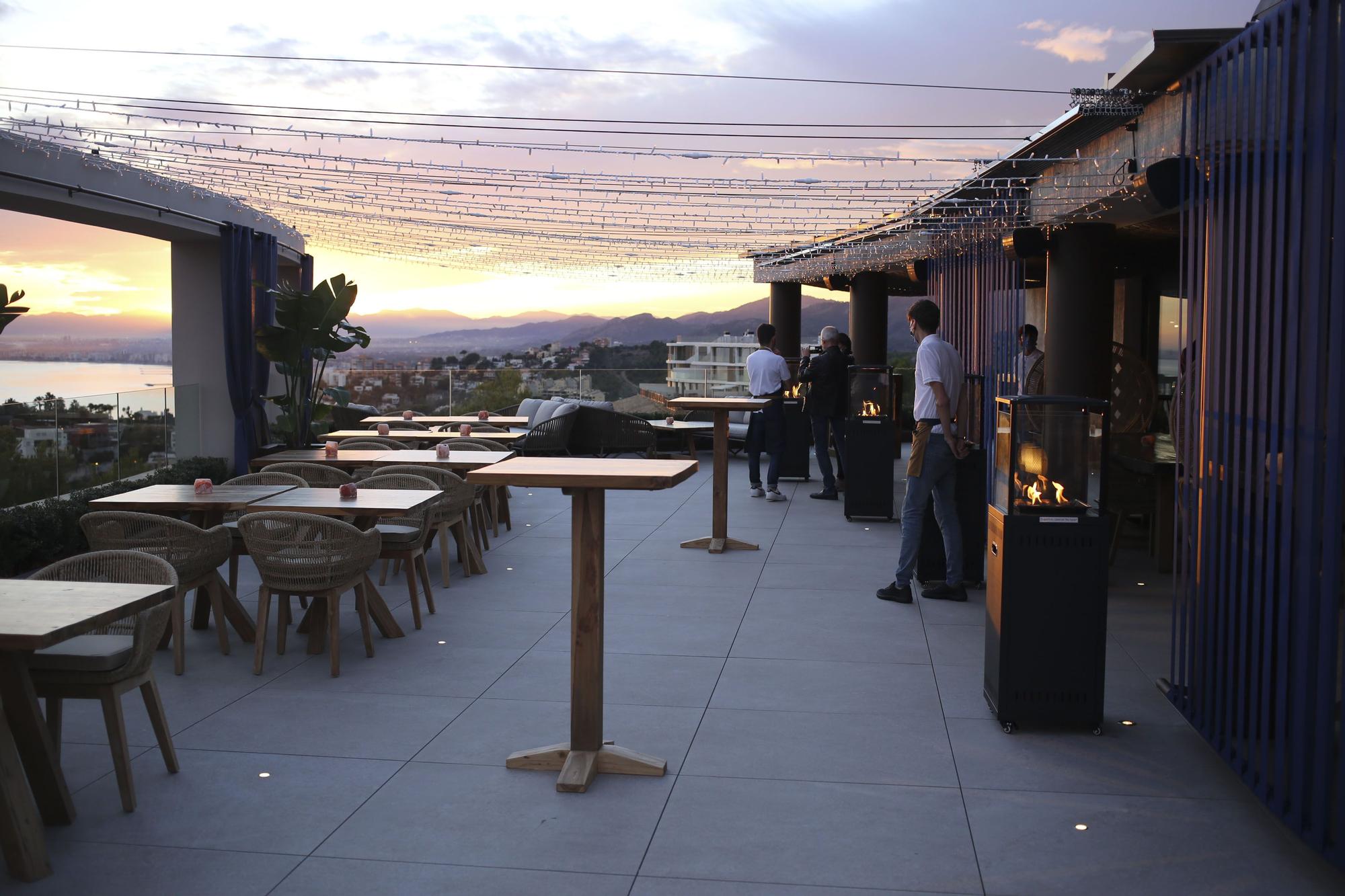 Inauguración del restaurante Azulsalado