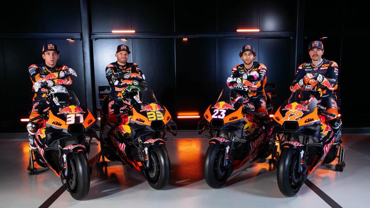 KTM se presenta con motos idénticas para Acosta y Viñales