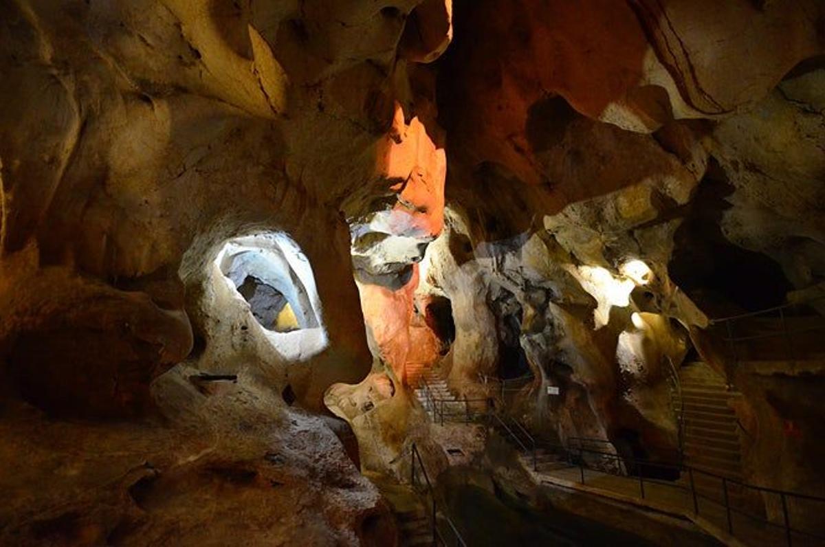 Cueva del Tesoro