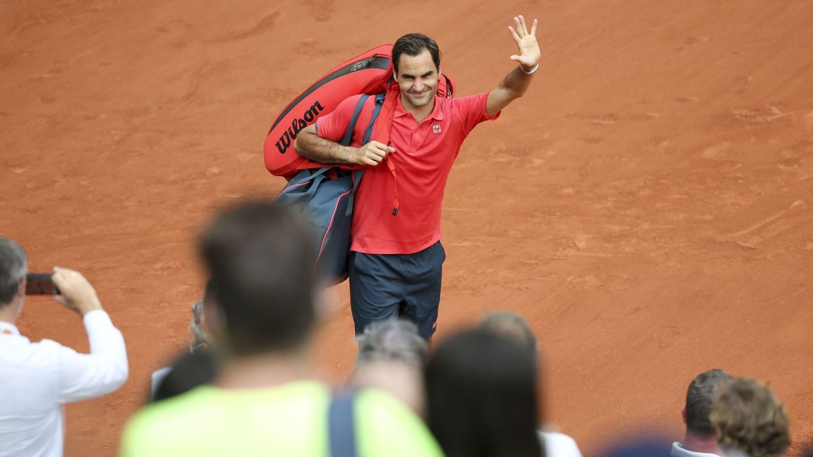 Federer se despide, en París.