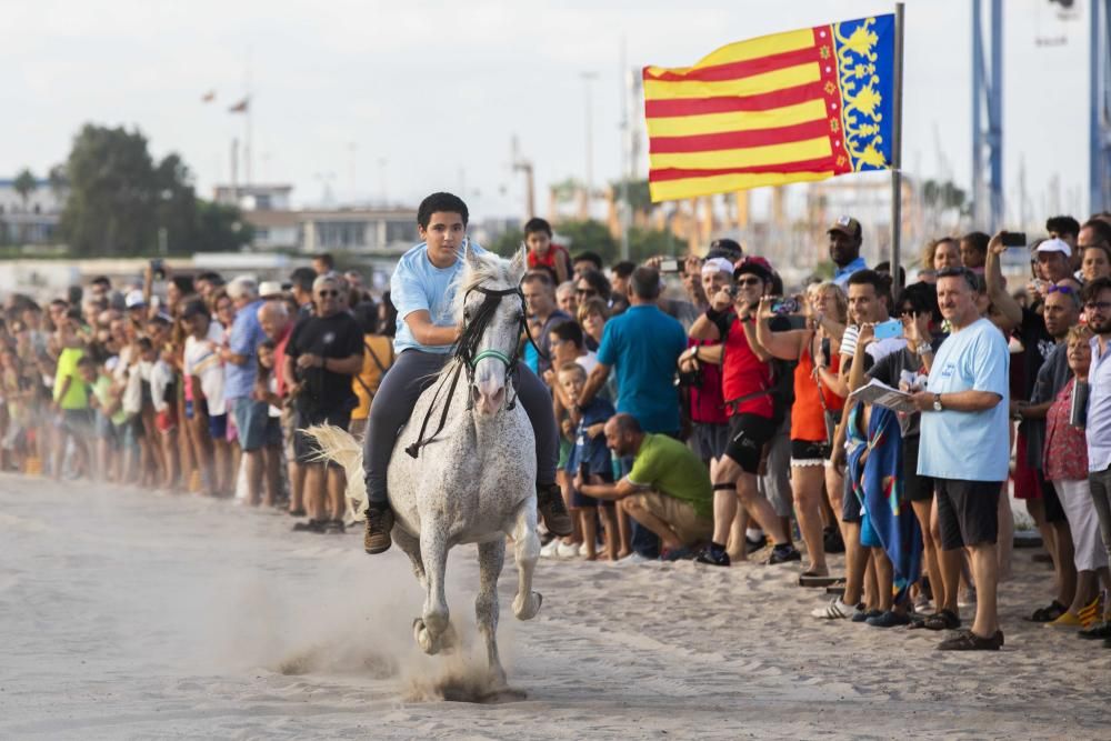 Primer día de les corregudes de joies de Pinedo