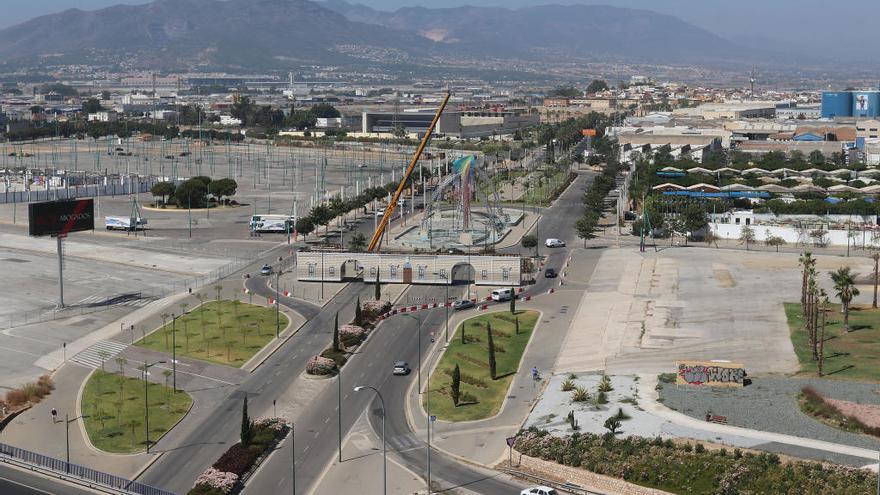 Una de las parcelas que suscita el interés de los inversores para levantar un hotel está junto al Palacio de Ferias y Congresos.