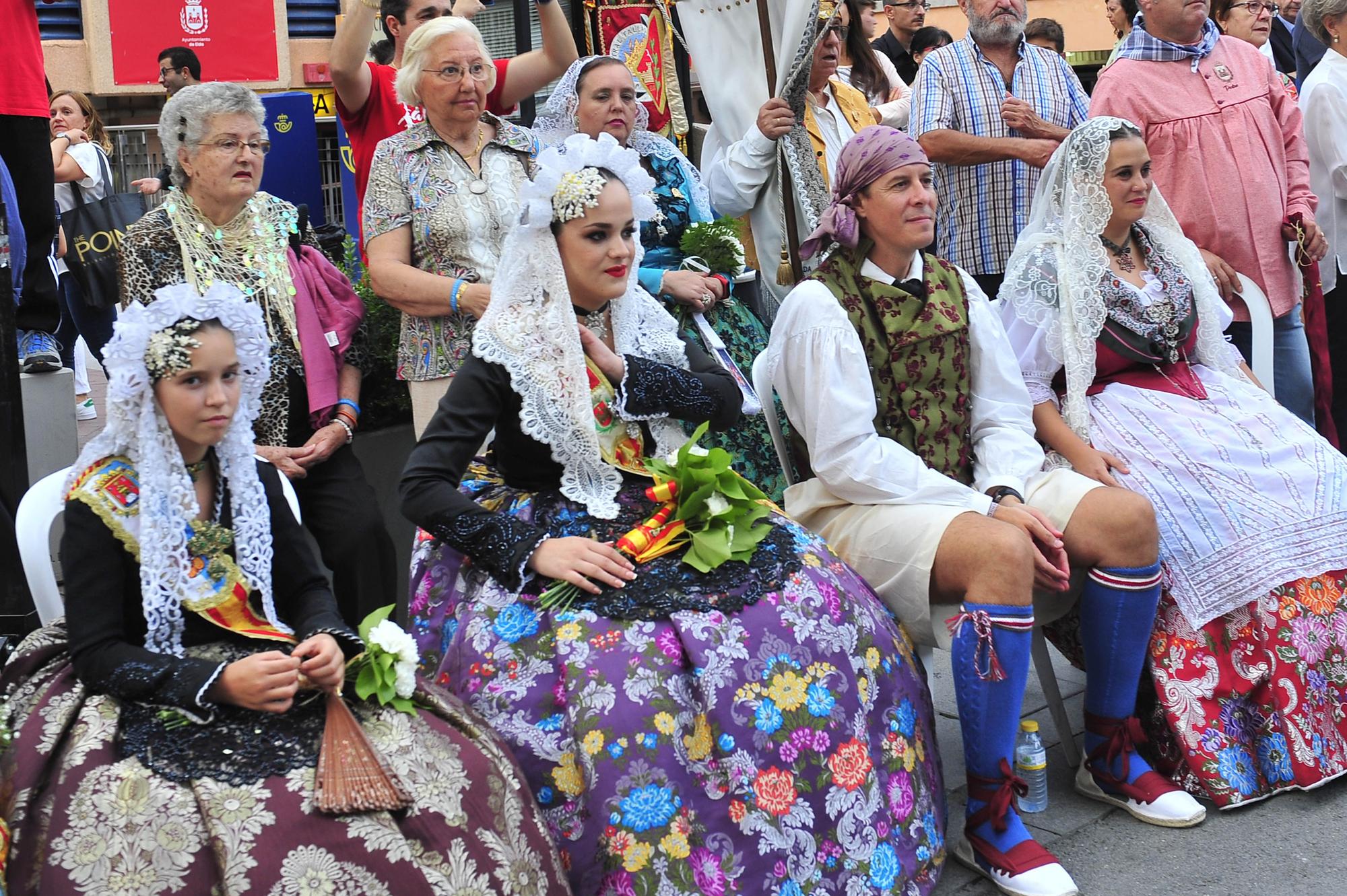 Ofrenda de Flores a los Santos Patronos de Elda