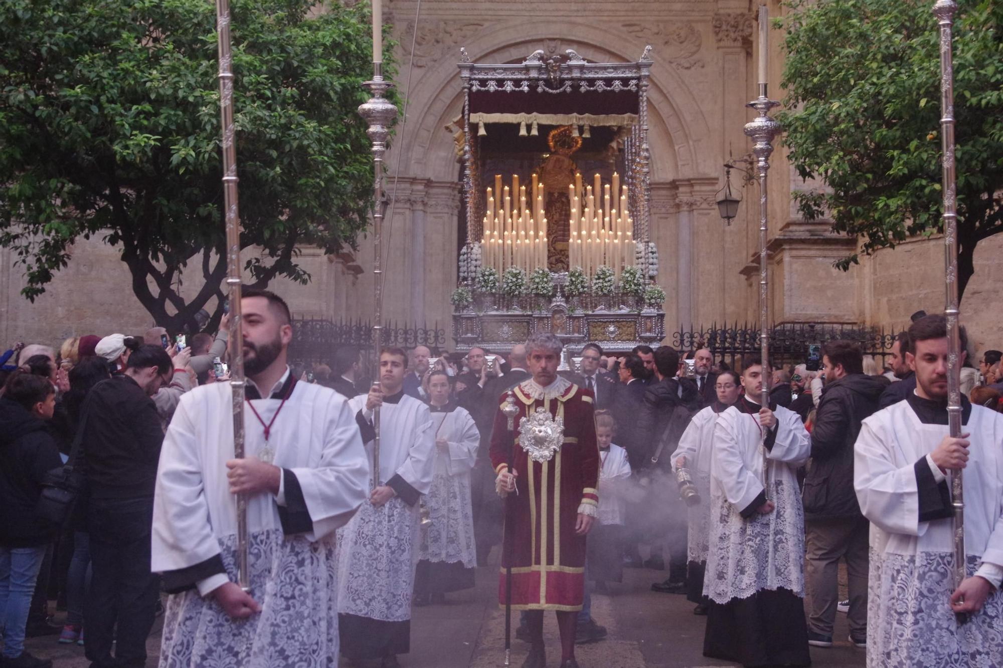 Traslado de regreso de Dolores de San Juan, este Domingo de Resurrección.