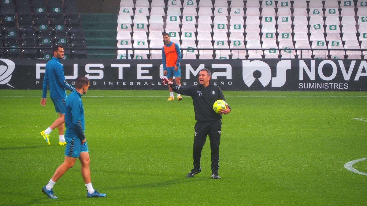 Sergi Escobar, en su primer entrenamiento con el Castellón.