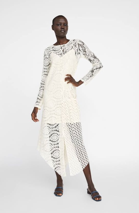 Vestido de guipur asimétrico de Zara