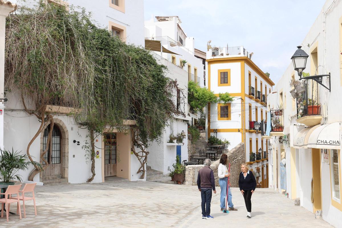 Las obras finalizadas en Dalt Vila por el Ayuntamiento de Ibiza, en imágenes. Las obras finalizadas en Dalt Vila por el Ayuntamiento de Ibiza, en imágenes.