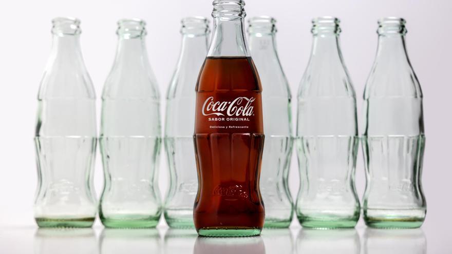 Coca-Cola acelera el ritmo en su camino hacia la descarbonización