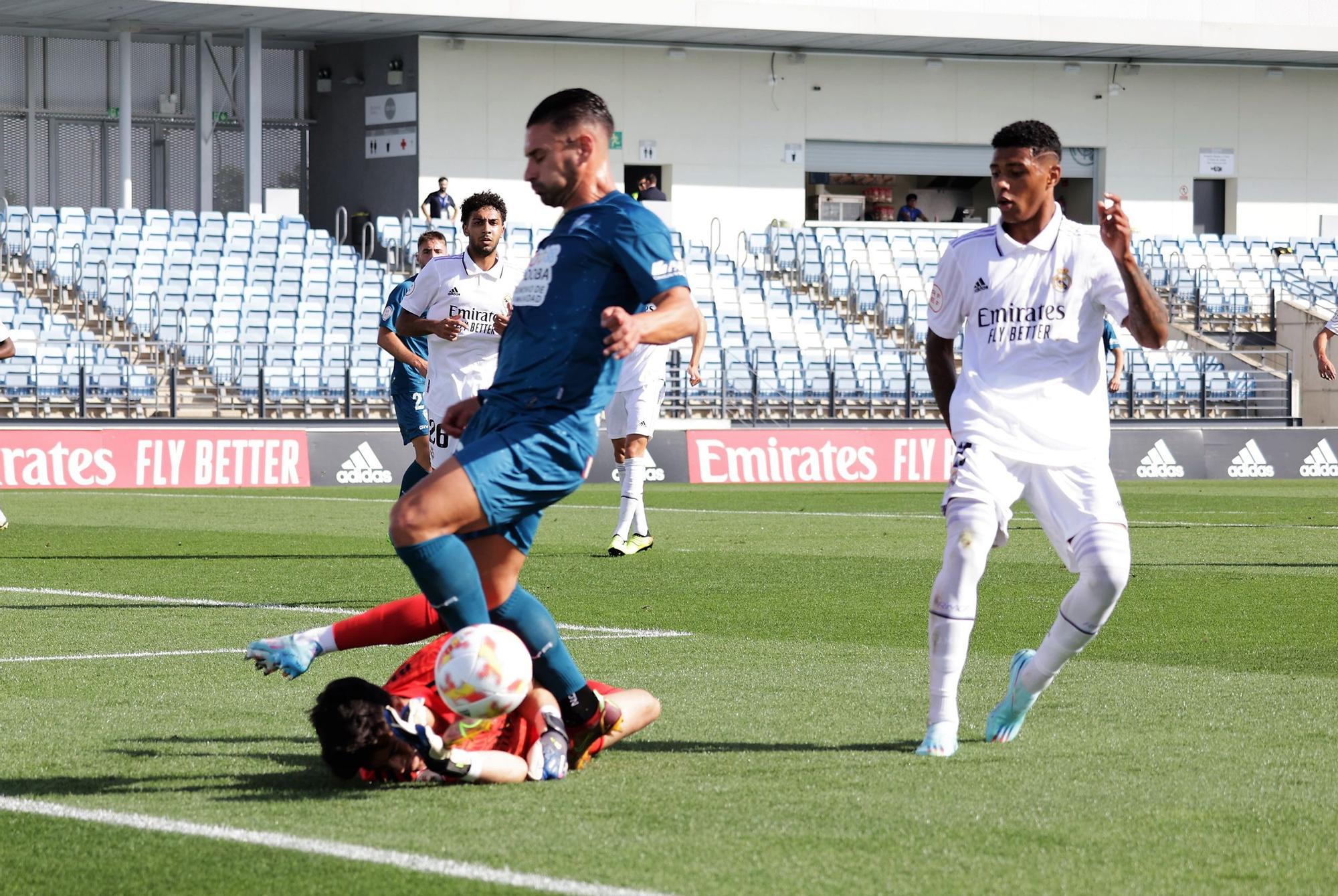 Las imágenes del Real Madrid Castilla-Córdoba CF