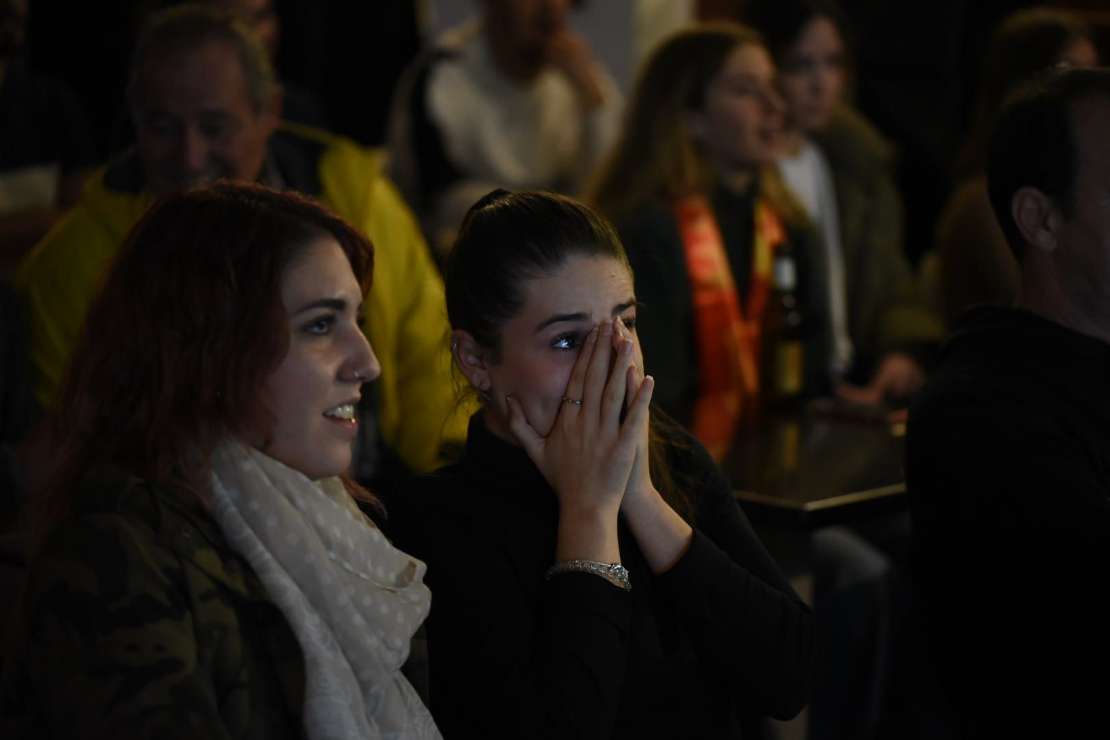 Las imágenes de los aficionados siguiendo el ESpaña-Alemania del Mundial de Qatar