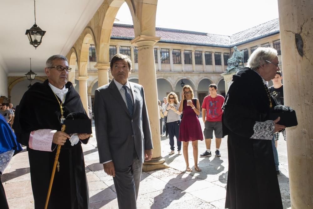 Inauguración del curso académico en la Universidad de Oviedo