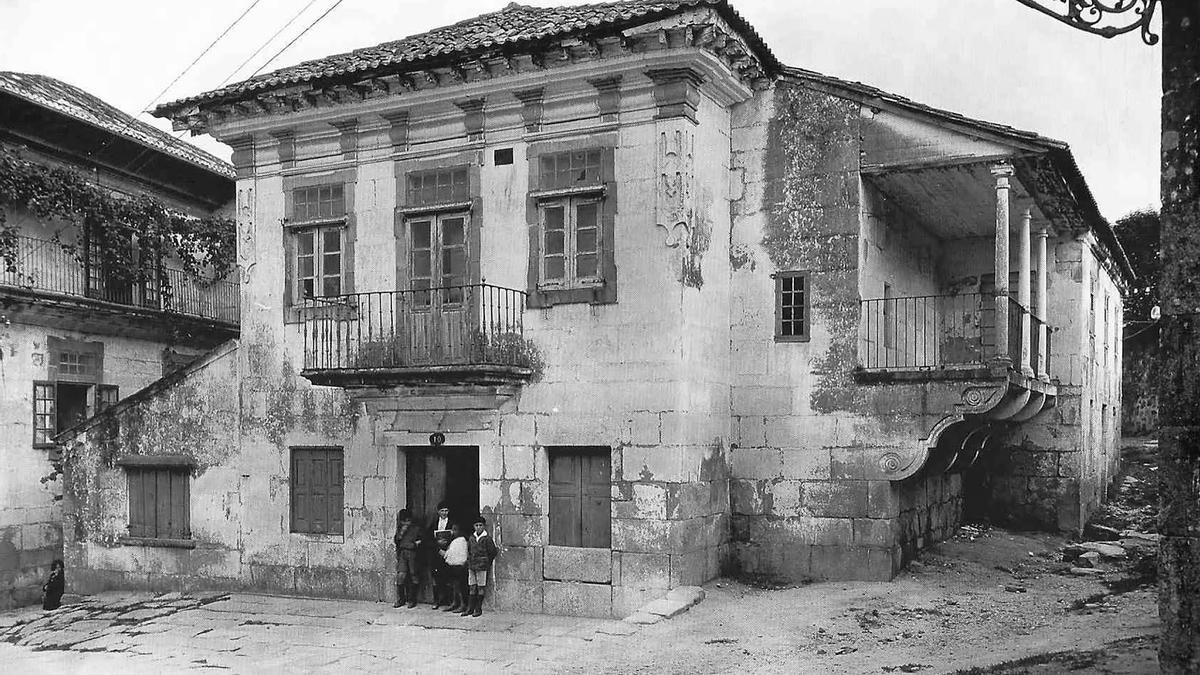 Edificio del Castro Monteagudo en una imagen captada por Ruth Matilda Anderson en 1924.