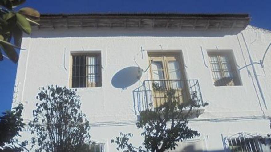 Una casa principal de pueblo con vistas a Málaga