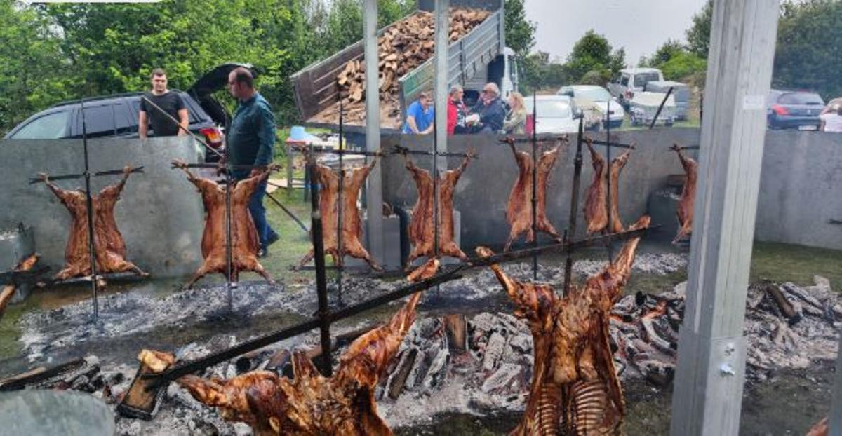 Corderu asado