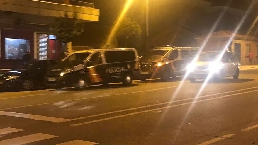 La Policía vuelve a la Travesía de Vigo para evitar nuevas peleas