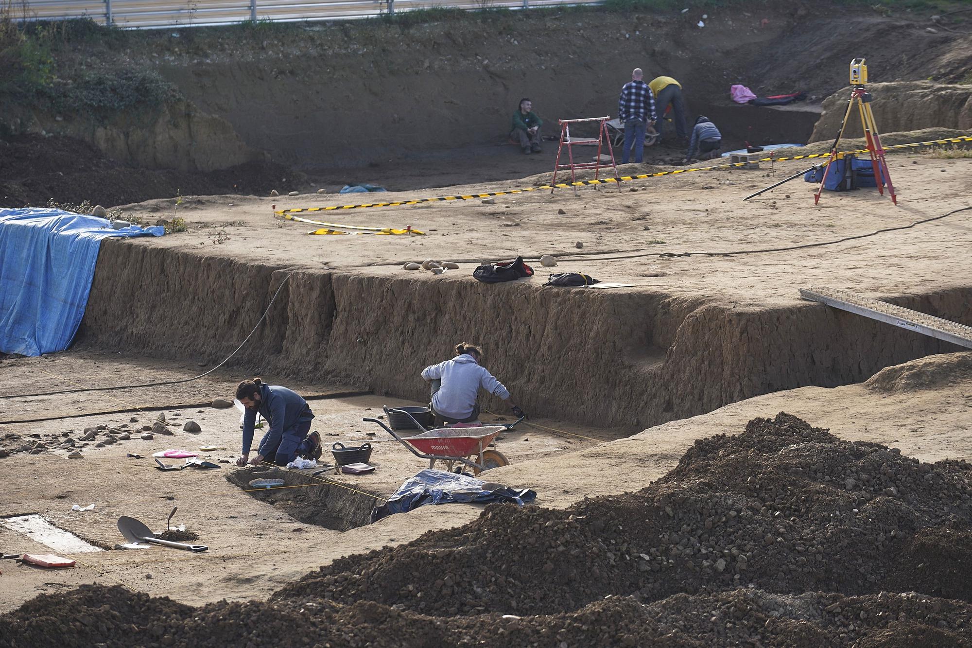 Troben restes arqueològiques de 300.000 anys en un solar on s’han d’aixecar pisos a Girona