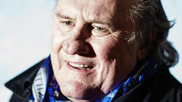 Otra profesional del cine acusa de acoso a Gérard Depardieu.
