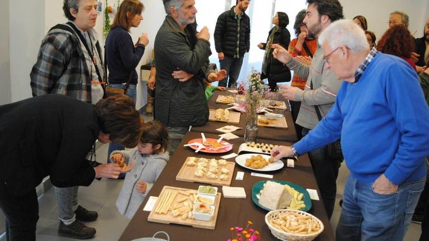 La degustación en la sede de Kikiricoop en Cabranes.