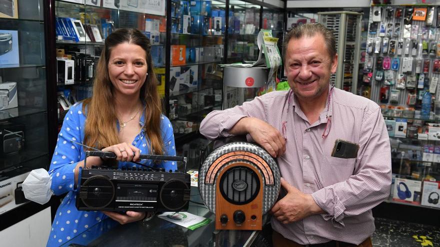 Los guardianes del comercio y la tecnología de siempre en A Coruña