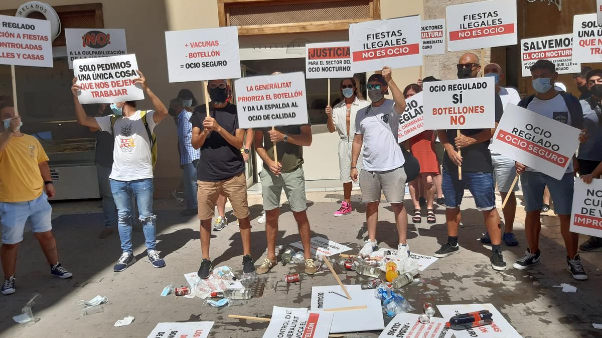Otro momento de la protesta de hoy del ocio de Alicante