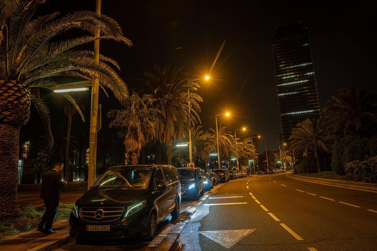 Los congresistas del Mobile toman la noche de Barcelona