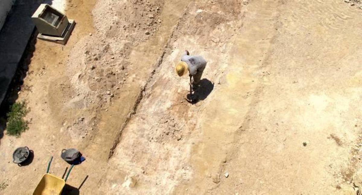 Los sondeos confirman el  gran valor de la necrópolis hallada junto a La Illeta