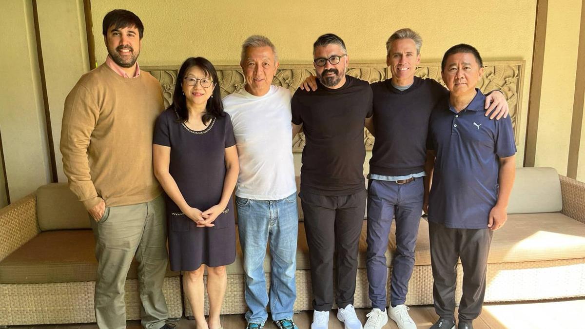 La segunda reunión con Peter Lim contó con la presencia de la presidenta, Layhoon Chan, el director ejecutivo, Kim Koh, junto con el entrenador, Gennaro Gattuso, el director técnico, Miguel Ángel Corona, y el director corporativo Javier Solís