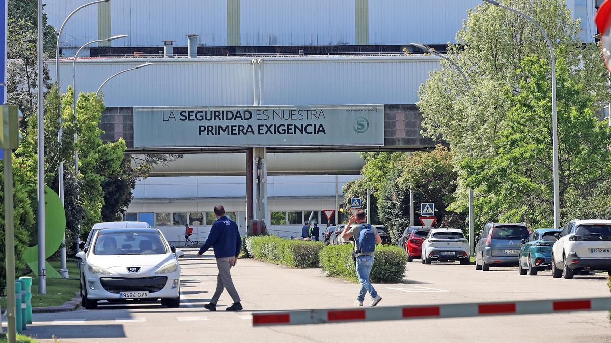 Entrada de la factoría de Stellantis Vigo, que desde junio tendrá nuevo director, José Luis Alonso Mosquera