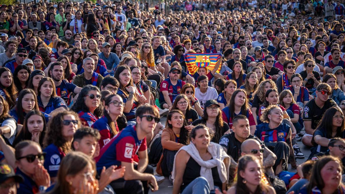Ambiente en Barcelona por la  final de la Champions femenina Barça-Arsenal