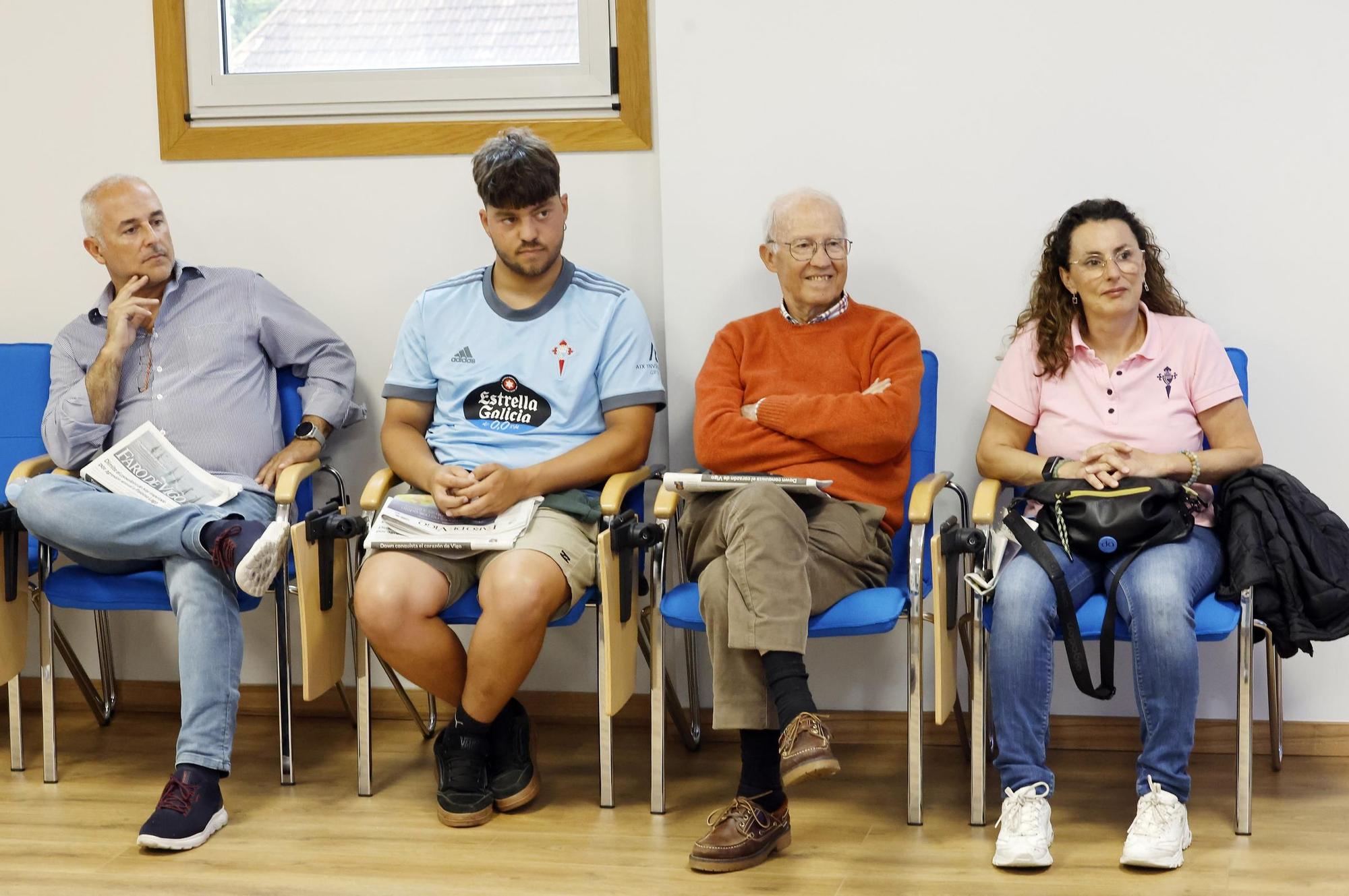 Encuentro de exjugadores y capitanes del Celta con suscriptores de FARO