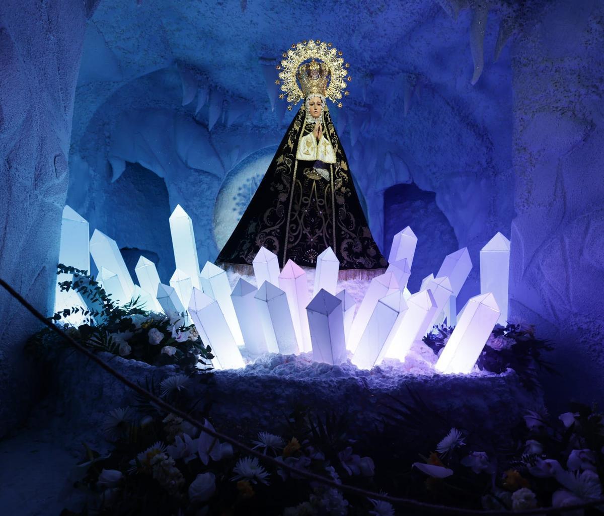 Dosel de La Soledad de Alzira.