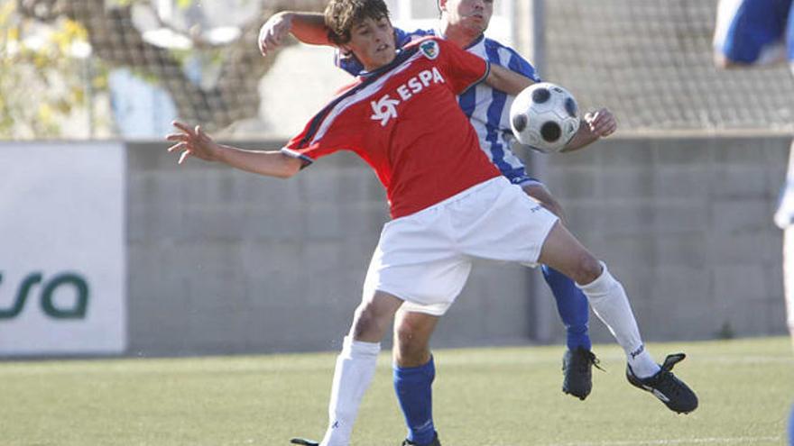 Jornada de debuts en el derbi entre el Cassà i el Banyoles