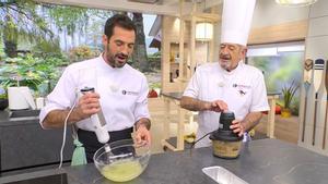 Karlos Arguiñano y su hijo Joseba en el programa televisivo Cocina abierta (Antena 3)