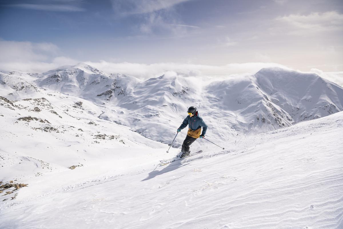 Cómo viajar a las estaciones de esquí Pirineu365 de FGC desde Mallorca.