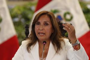 La Fiscalía peruana registra la vivienda de la presidenta Dina Boluarte