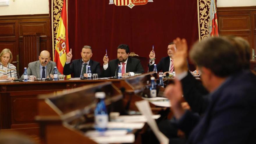 Moliner felicita al PSOE y dice que ayudará a un traspaso de poderes ejemplar