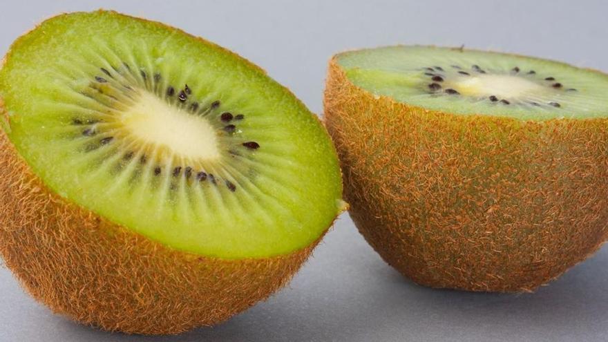 Comer kiwi ayuda a combatir estas tres enfermedades