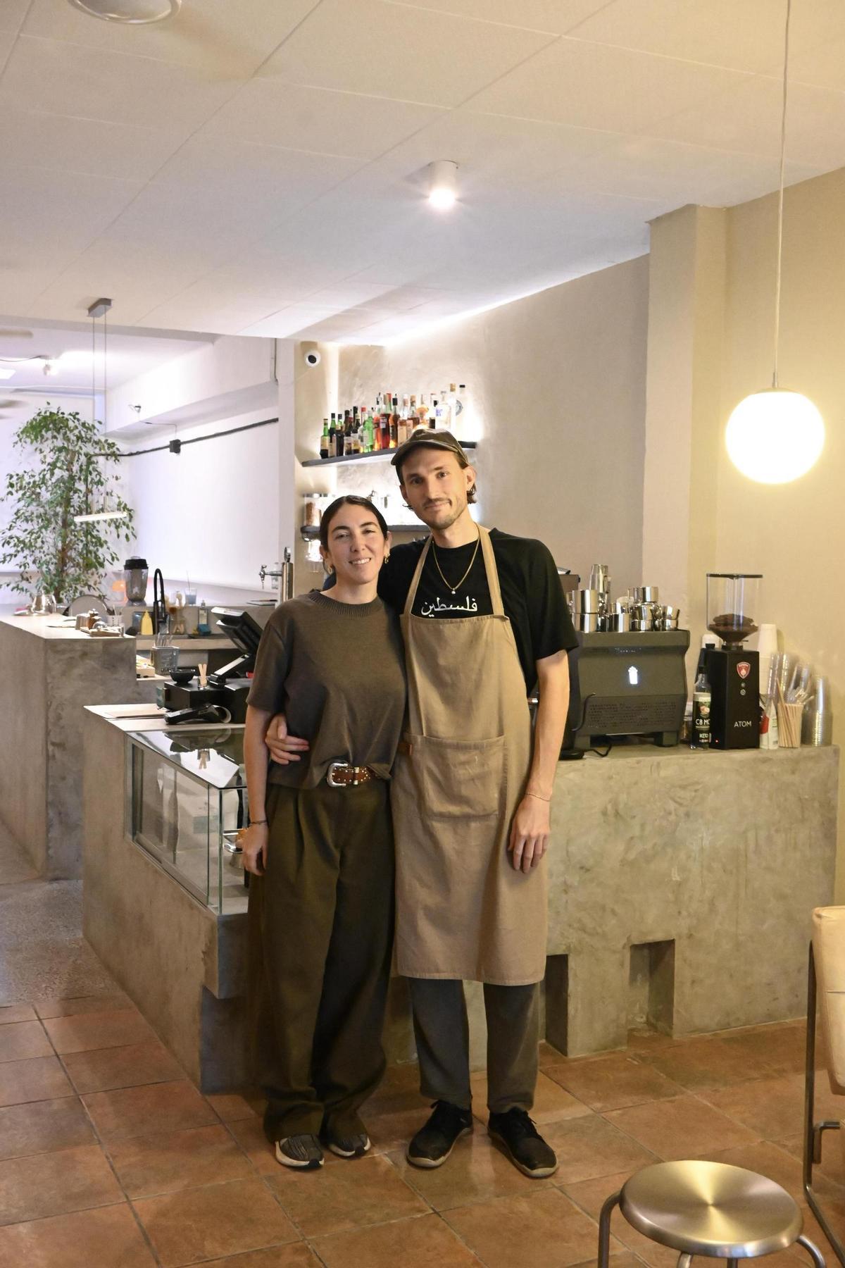 Melina y Niklas de la cafetería Arca