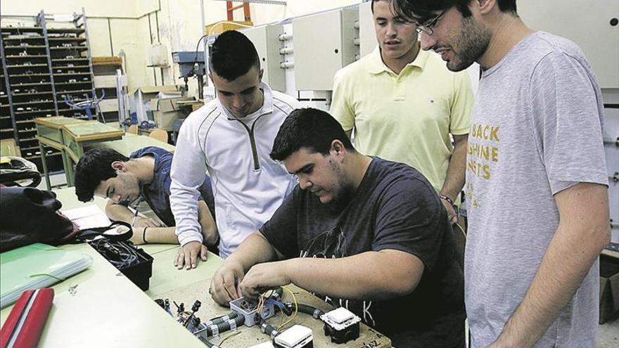 La ‘Taula de FP’ convocará a los empresarios después del verano