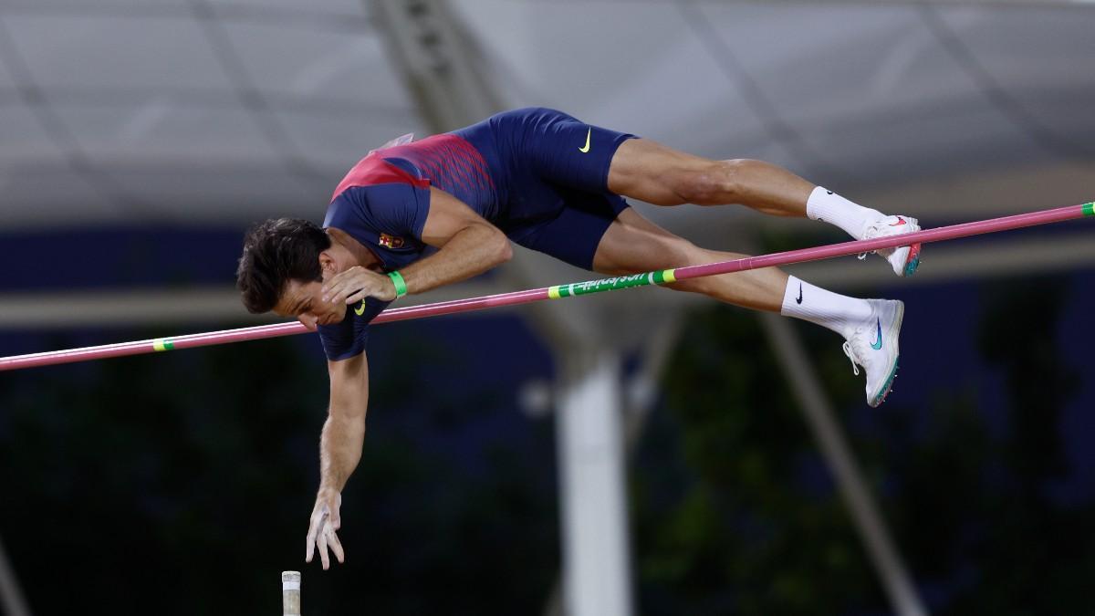 Didac Salas en un salto de pértiga de la temporada actual