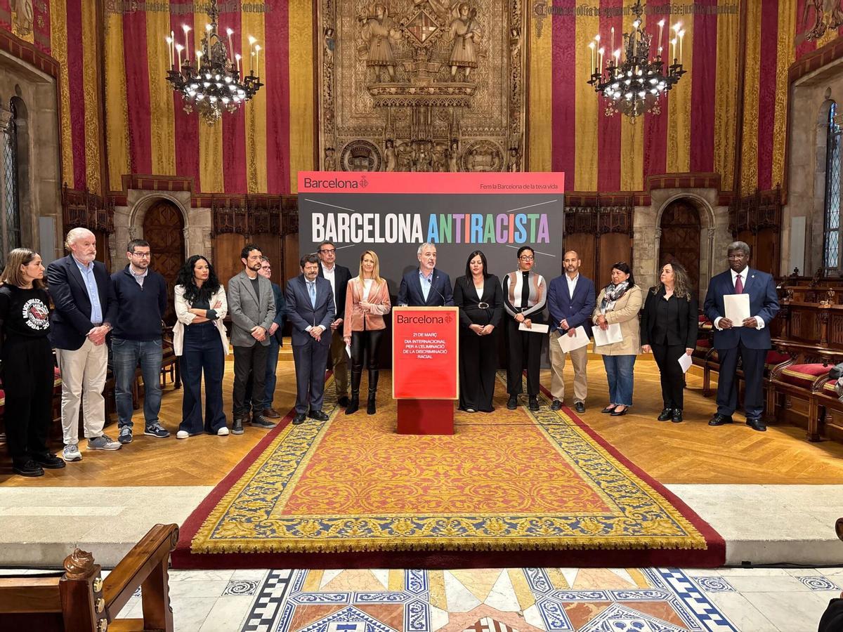 Collboni presenta la campaña de Barcelona por el Día Internacional por la Eliminación de la Discriminación Racial.