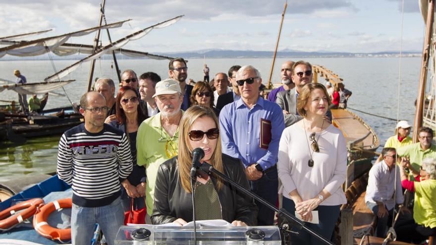 El fuerte viento desluce el acto de declaración BIC de la pesca artesanal y la vela latina