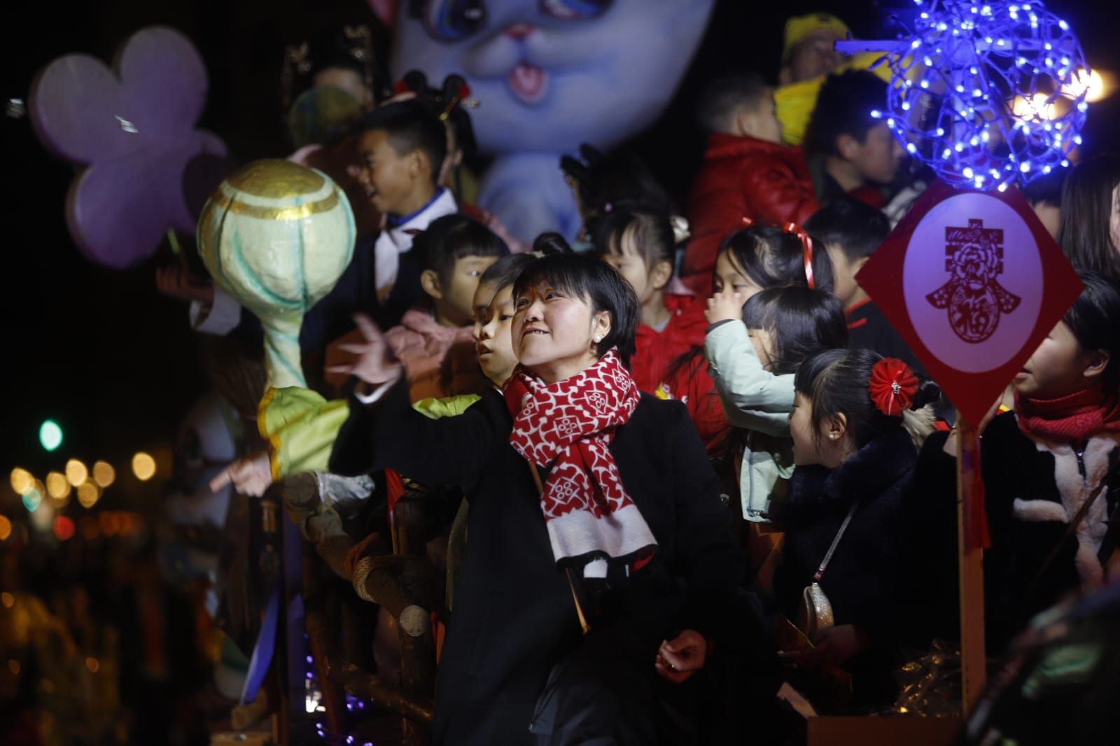 València recibe el nuevo año chino en una multitudinaria celebración