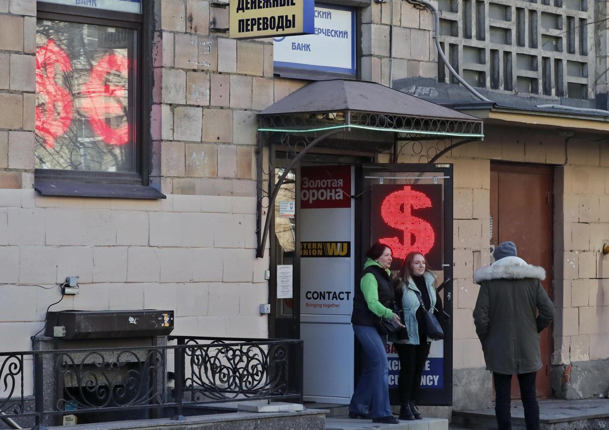 Les sancions a Rússia funcionen però se’n necessiten més, segons els analistes ucraïnesos