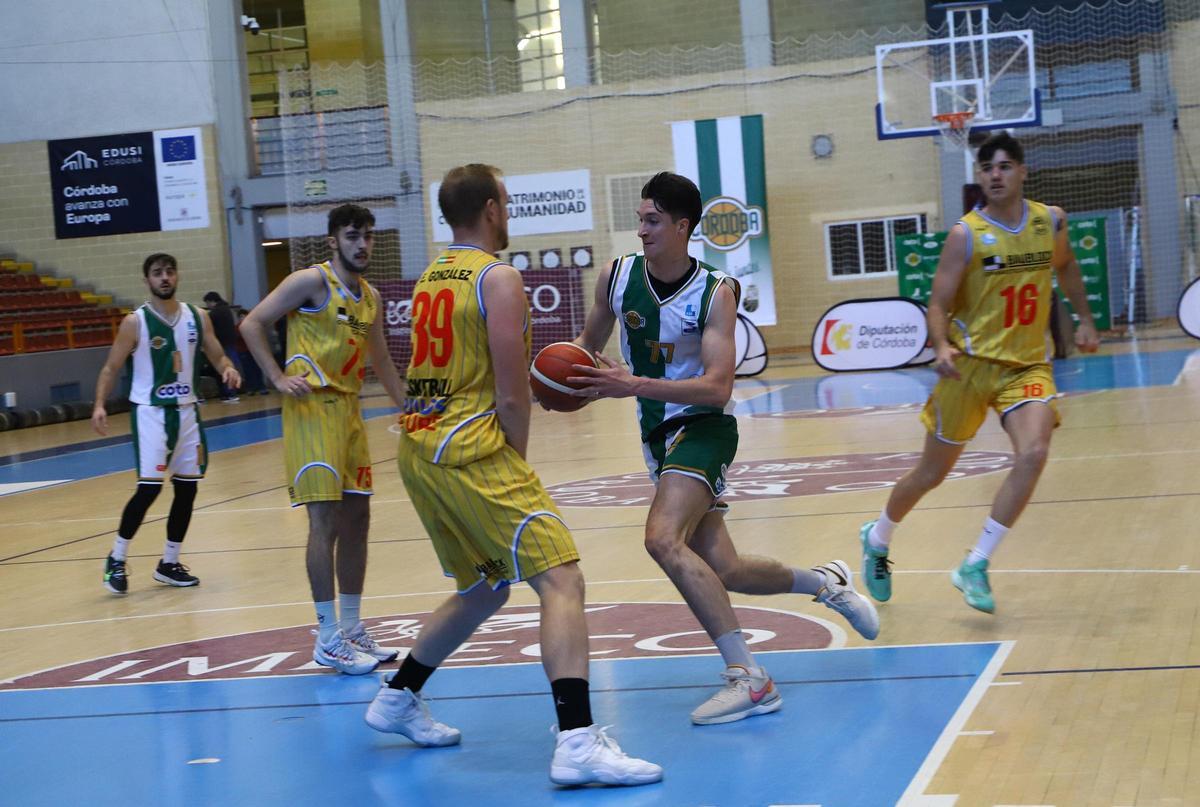 Coto Córdoba Baloncesto-Portuense: el partido de Liga EBA en imágenes