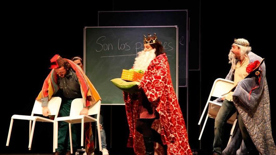 La premiada obra &quot;Crecer&quot;, en las tablas del teatro de la Laboral