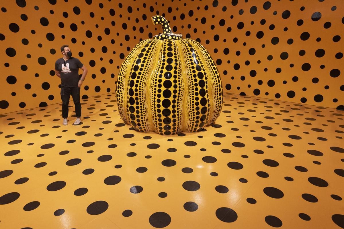 Exposición de Yayoi Kusama en el Museo Hirshhorn de Washington