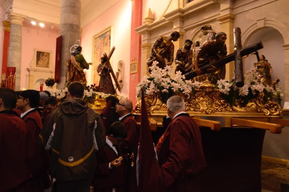 La procesión del Perdón se queda en San Antolín