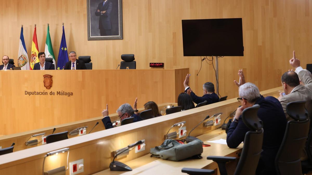 Un momento del pleno en la Diputación, en el que se ha aprobado los presupuestos para 2025.